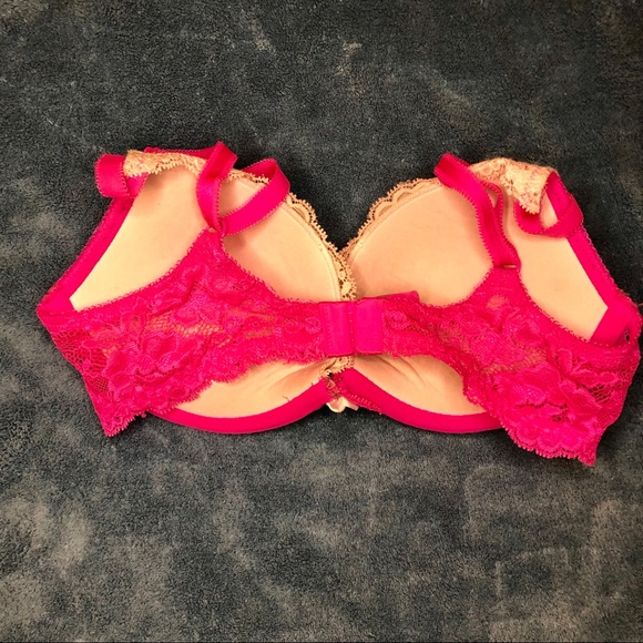 Gorgeous Victoria’s Secret Dream Angels Plunge Bra - Picture 3 of 5